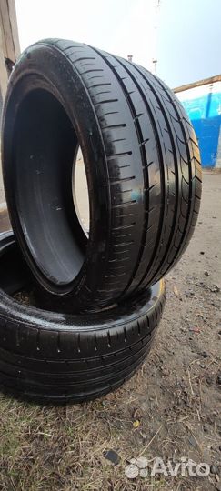 Blacklion BU66 Champoint 275/35 R19 100Y