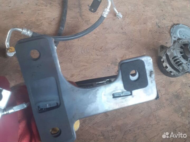 Рычаг ручника Hyundai Sonata хром новый