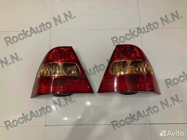 Фонарь задний (1шт) Toyota Corolla 120 (2000-2002)
