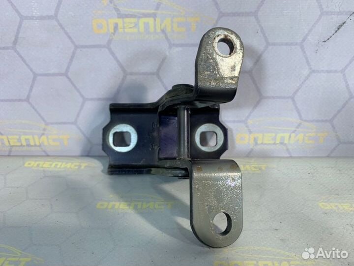 Петля двери нижняя передняя правая Opel Insignia A