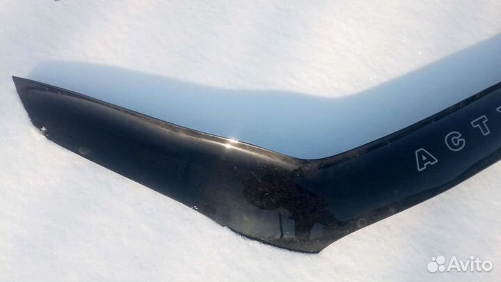 Дефлектор капота Санг Енг Нью Актион