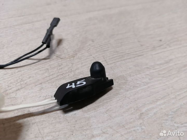 Датчик температуры наружный Renault Logan 2