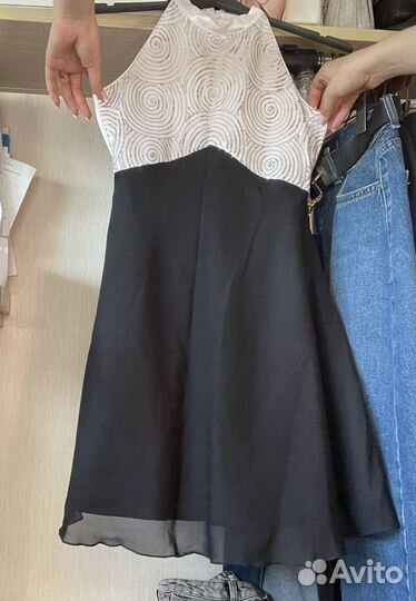 Платье вечернее