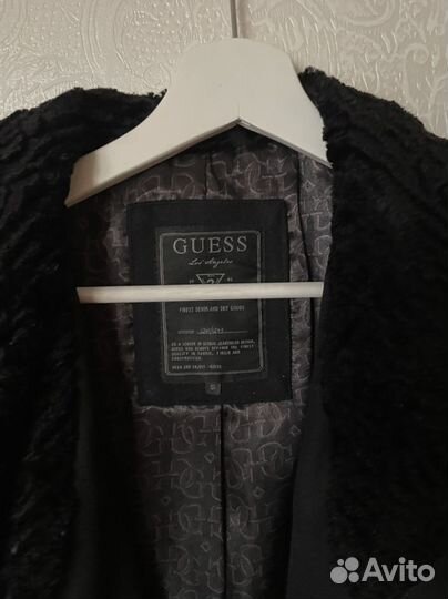 Пальто женское guess
