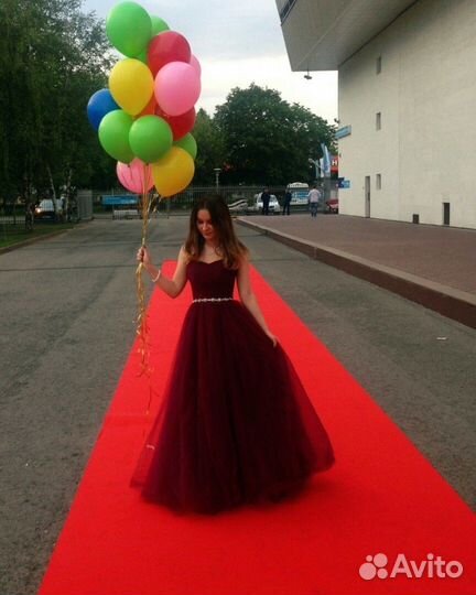 Пышное платье на выпускной / вечернее платье 42-44
