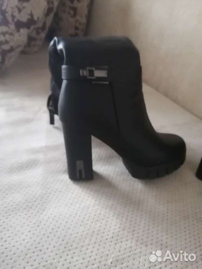 Сапоги женские 37 размер