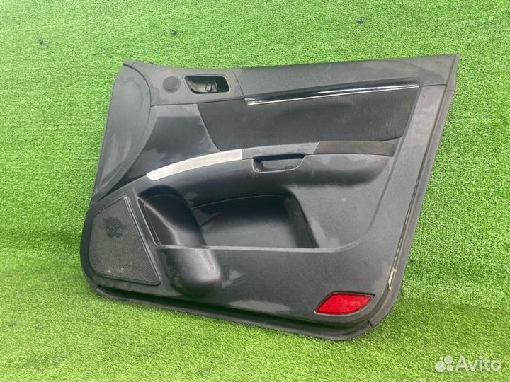 Обшивка двери передняя правая Geely Emgrand Ec7