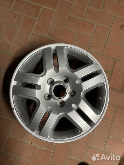 Диск литой volkswagen r18