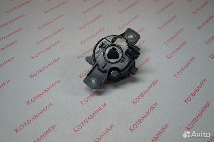 Nissan 26155-89985 Фара противотуманная левая