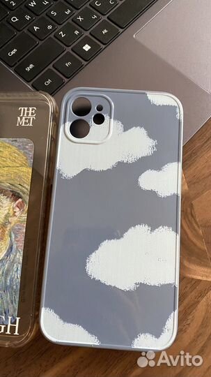 Чехол на iPhone 11