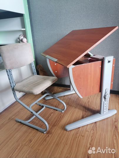 Комплект парта стул