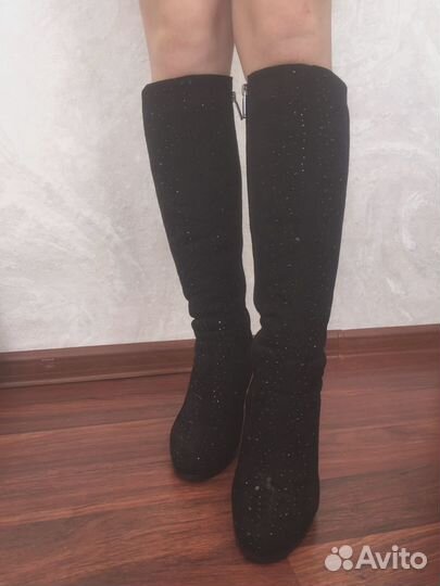 Зимние замшевые сапоги