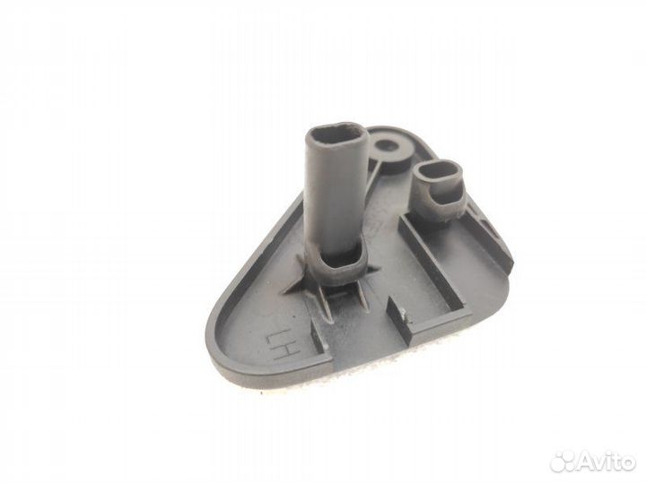 Кронштейн радиатора левый Volvo S60 2 D4204T 2011