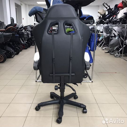 Игровое кресло