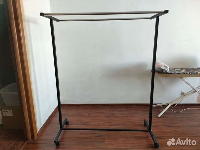 Вешалка напольная