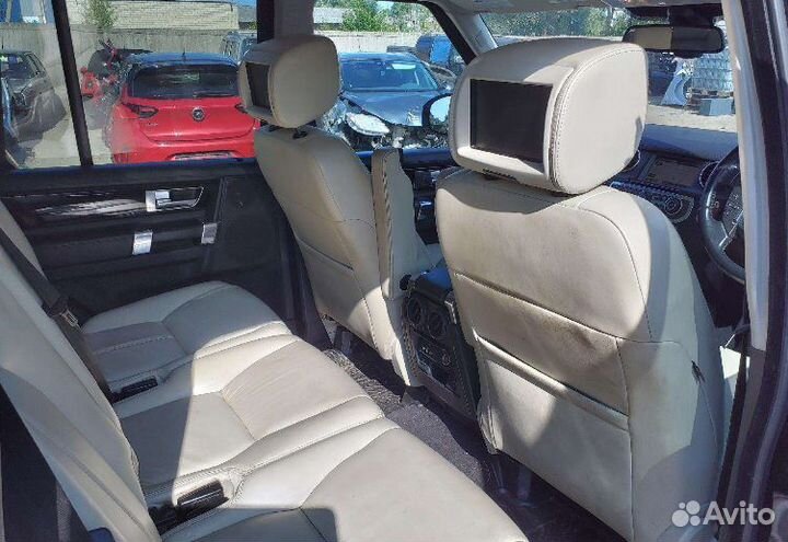 Land Rover Discovery IV 2013 г по запчастям