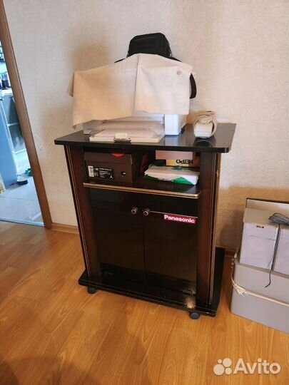 Тумбочка для телевизора