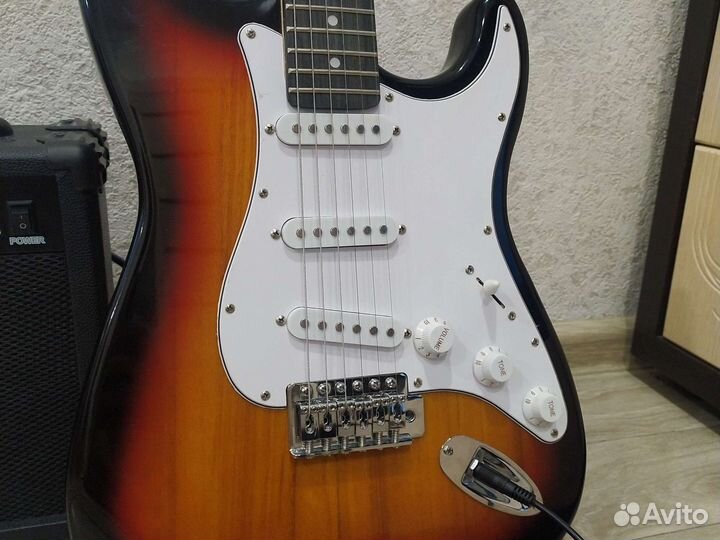 Электро гитара с комбиком