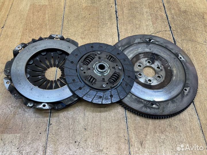 Комплект сцепления Opel Corsa D Z12XEP 2007