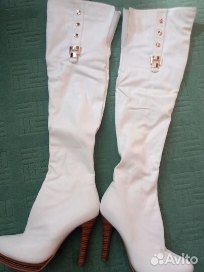 Сапоги- ботфорты белые (еврозима)