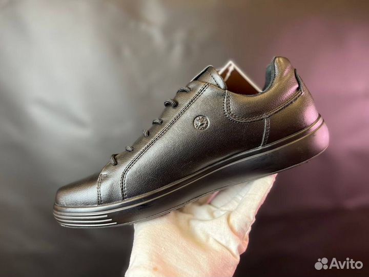 Кроссовки Ecco