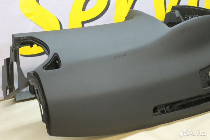 Торпедо Lexus is 250 панель муляж