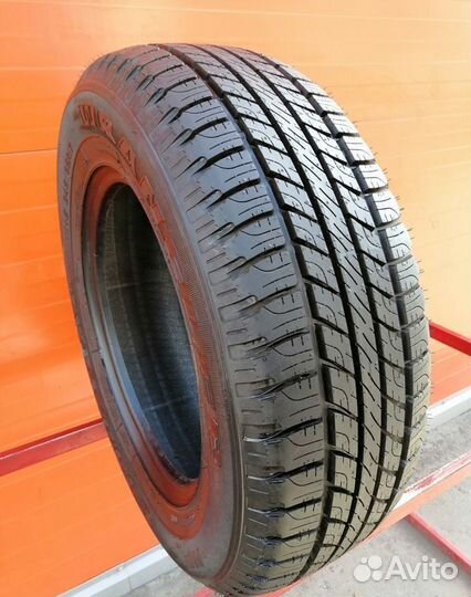 Goodyear Wrangler HP All Weather 245/65 R17 111H