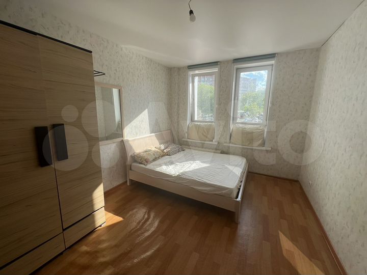 Комната 20 м² в 3-к., 2/18 эт.