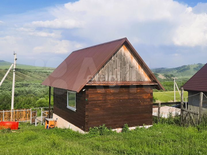 Дом 24,9 м² на участке 15 сот.