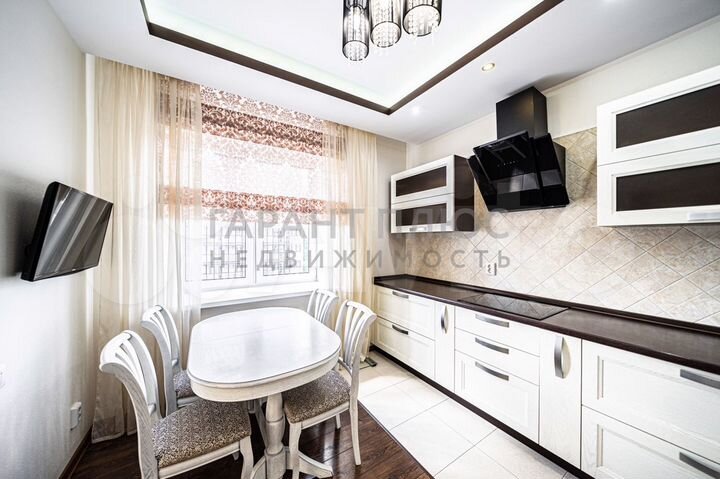 3-к. квартира, 100,4 м², 6/12 эт.