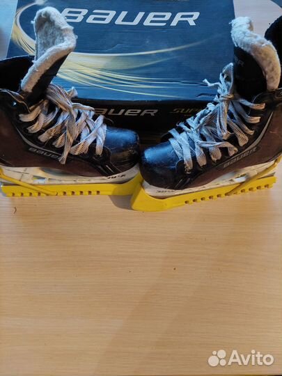 Хоккейные коньки bauer