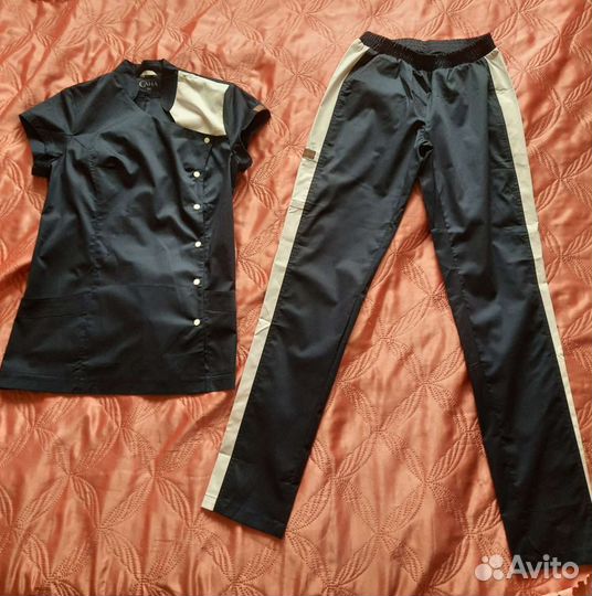 Медицинский костюм