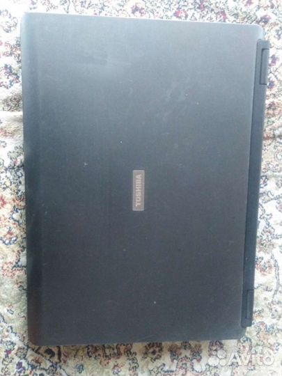 Ноутбук toshiba