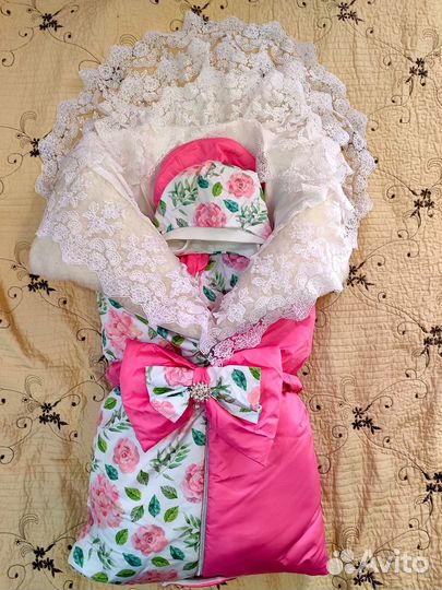 Комплект на выписку зимний для девочки