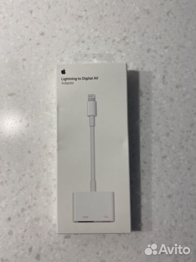 Apple Lighting to Digital AV Adapter
