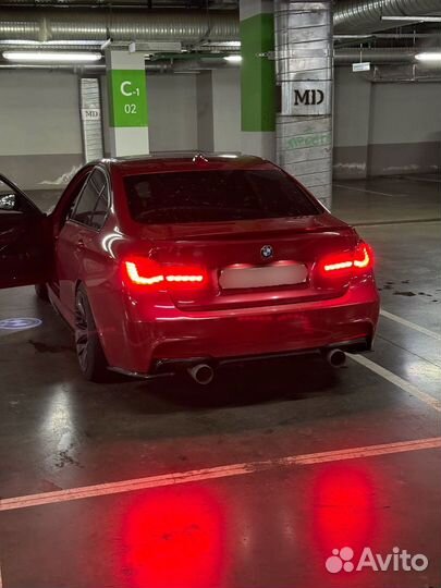Фонарь лампа задняя на BMW F30
