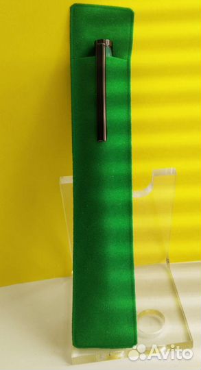 Шариковая ручка подарочная