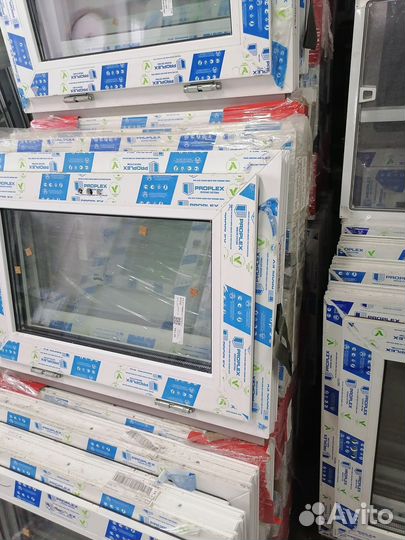 Фрамужные готовые окна 700х500 мм