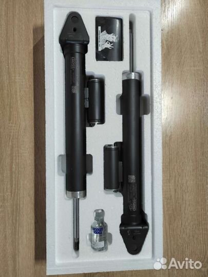 Передний амортизатор, стойка Mercedes W164 ML, GL