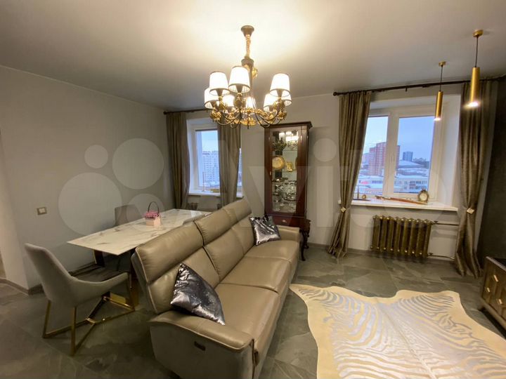 3-к. квартира, 96 м², 13/19 эт.