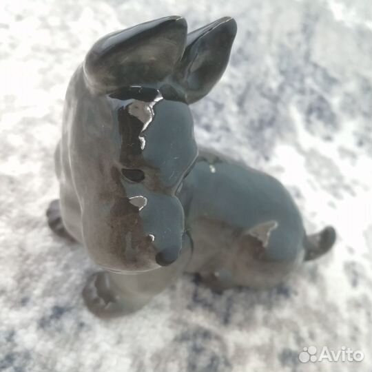 Фарфоровая статуэтка лфз СССР / скотч-терьер