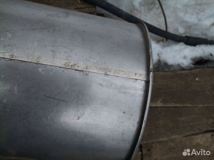 Емкость для воды бу