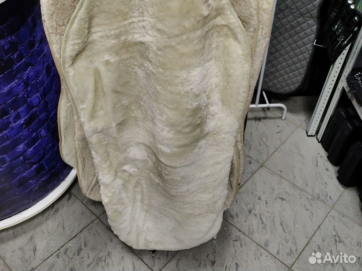 Меховые накидки из натуральной шерсти белый