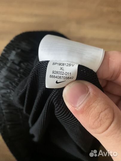 Нейлоновые штаны nike новые