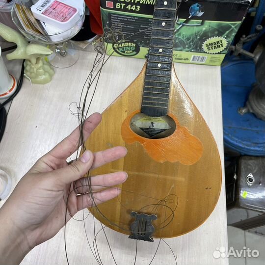 Музыкальный инструмент мандолина СССР (Сзр)