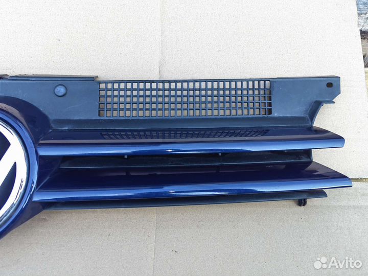 Решетка радиатора golf 4