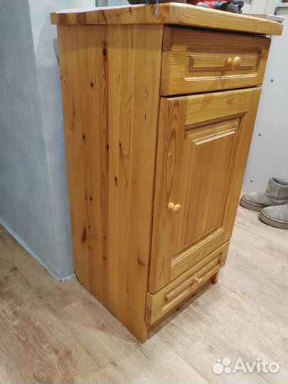 Тумба из массива