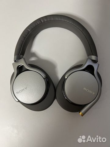 Sony MDR-1AM2