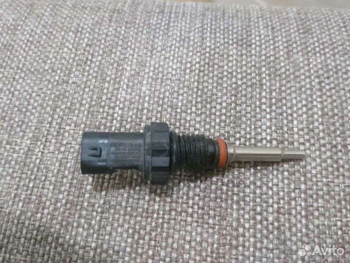 Датчик температуры заряженного воздуха переднийBMW