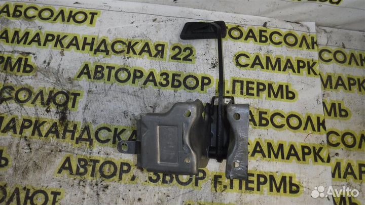 Педаль тормоза Renault Logan I 2005-2014